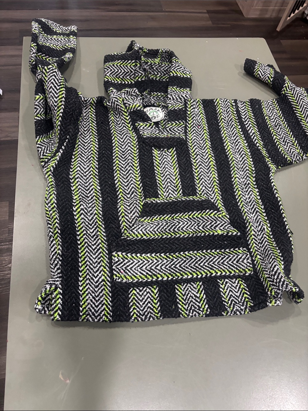 Men’s, White & Lime Hooded Baja Pullover